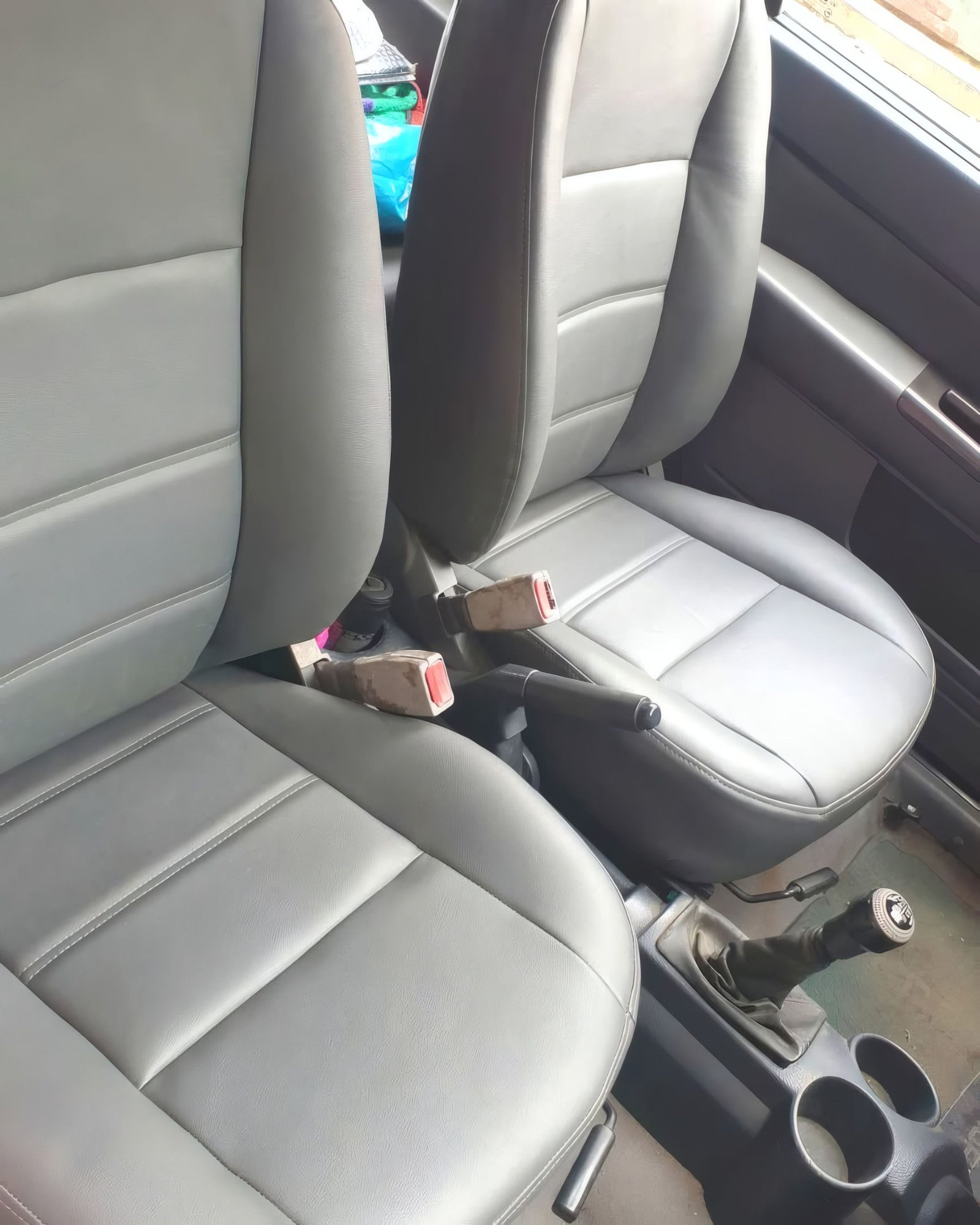 Ντύσιμο Καθισμάτων Αυτοκινήτων